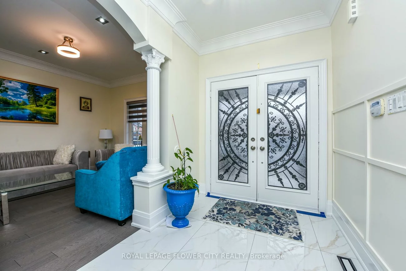 22, Wintersnow, Sandringham-Wellington, Brampton