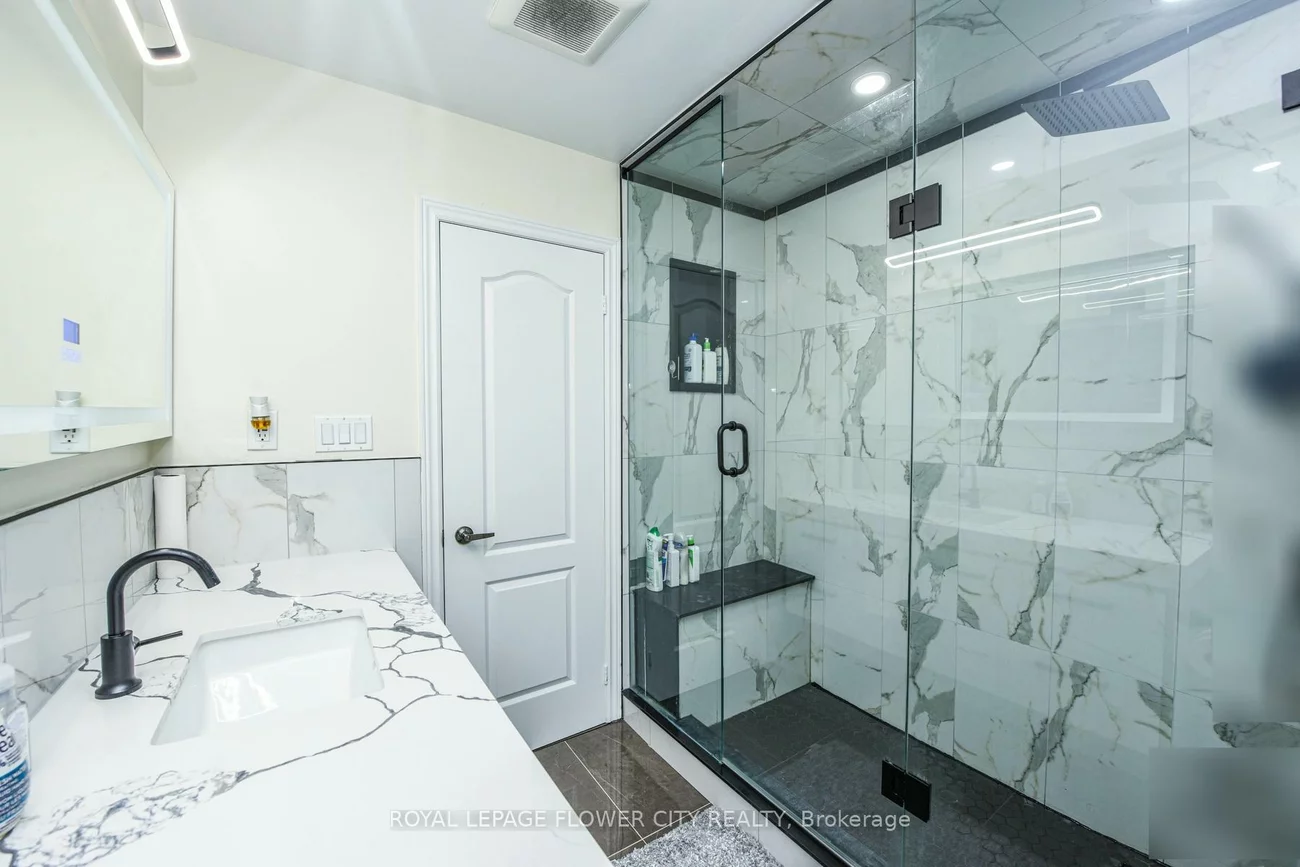 22, Wintersnow, Sandringham-Wellington, Brampton