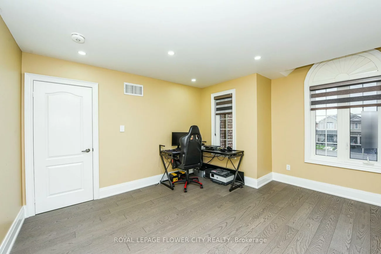22, Wintersnow, Sandringham-Wellington, Brampton