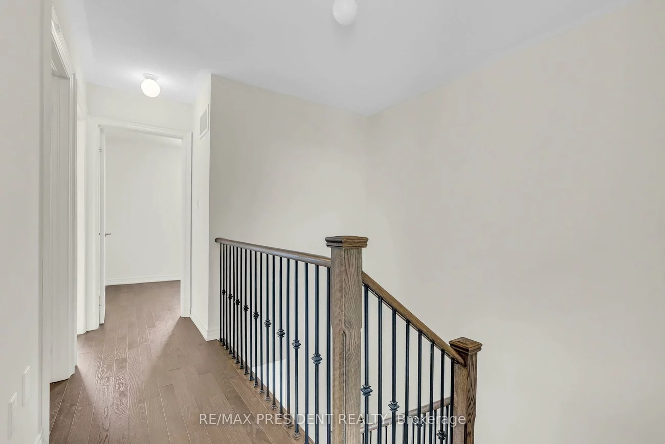 34, Queenpost, Credit Valley, Brampton