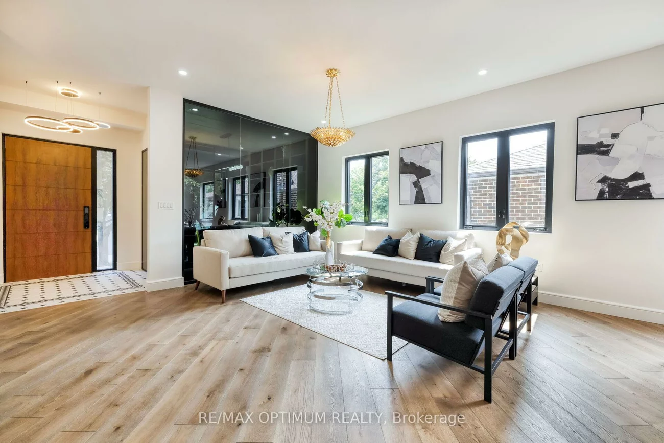 47, Moore, Brampton West, Brampton