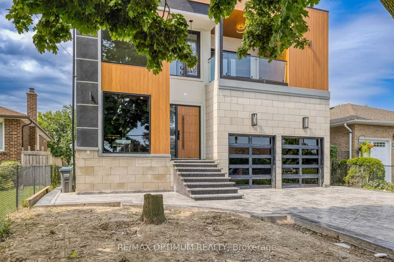47, Moore, Brampton West, Brampton