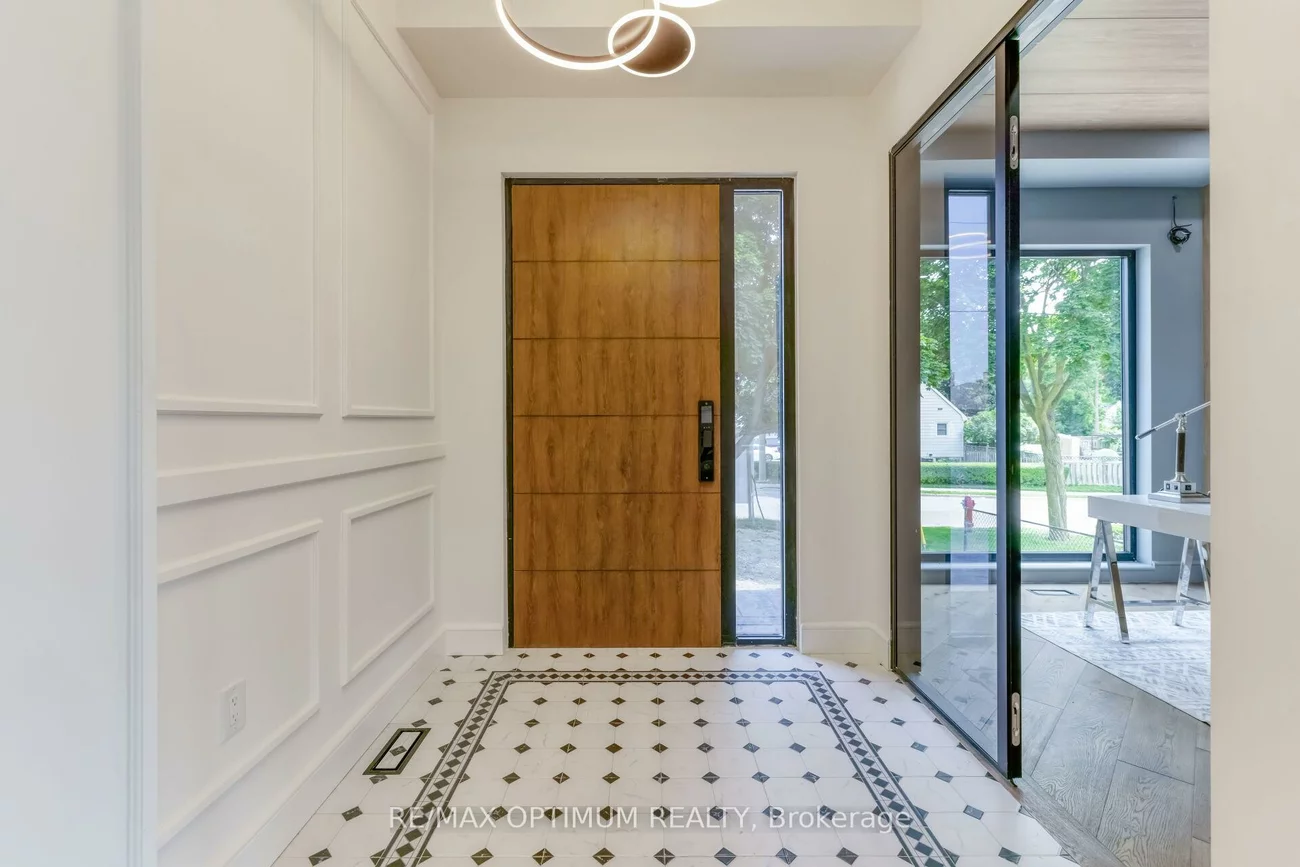 47, Moore, Brampton West, Brampton