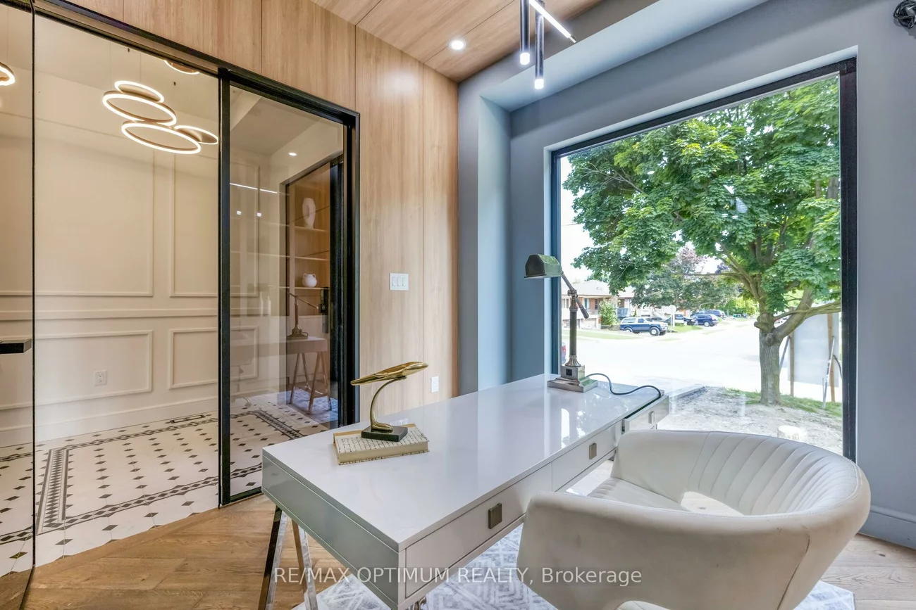 47, Moore, Brampton West, Brampton