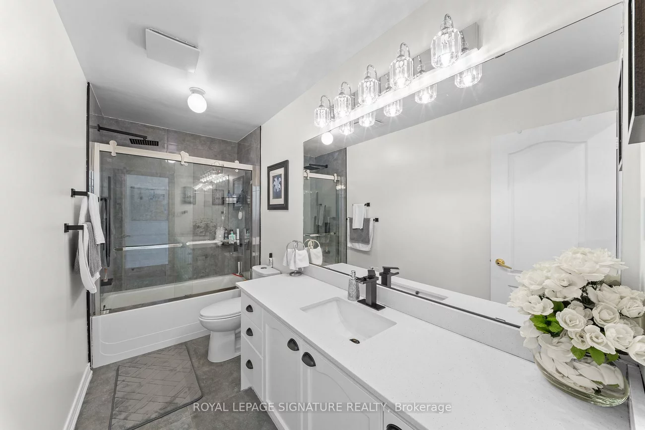 16, Clearjoy, Madoc, Brampton