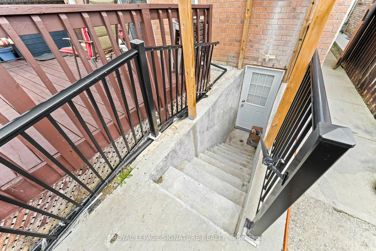16, Clearjoy, Madoc, Brampton