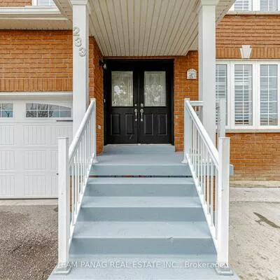 233, Queen Mary, Fletcher's Meadow, Brampton