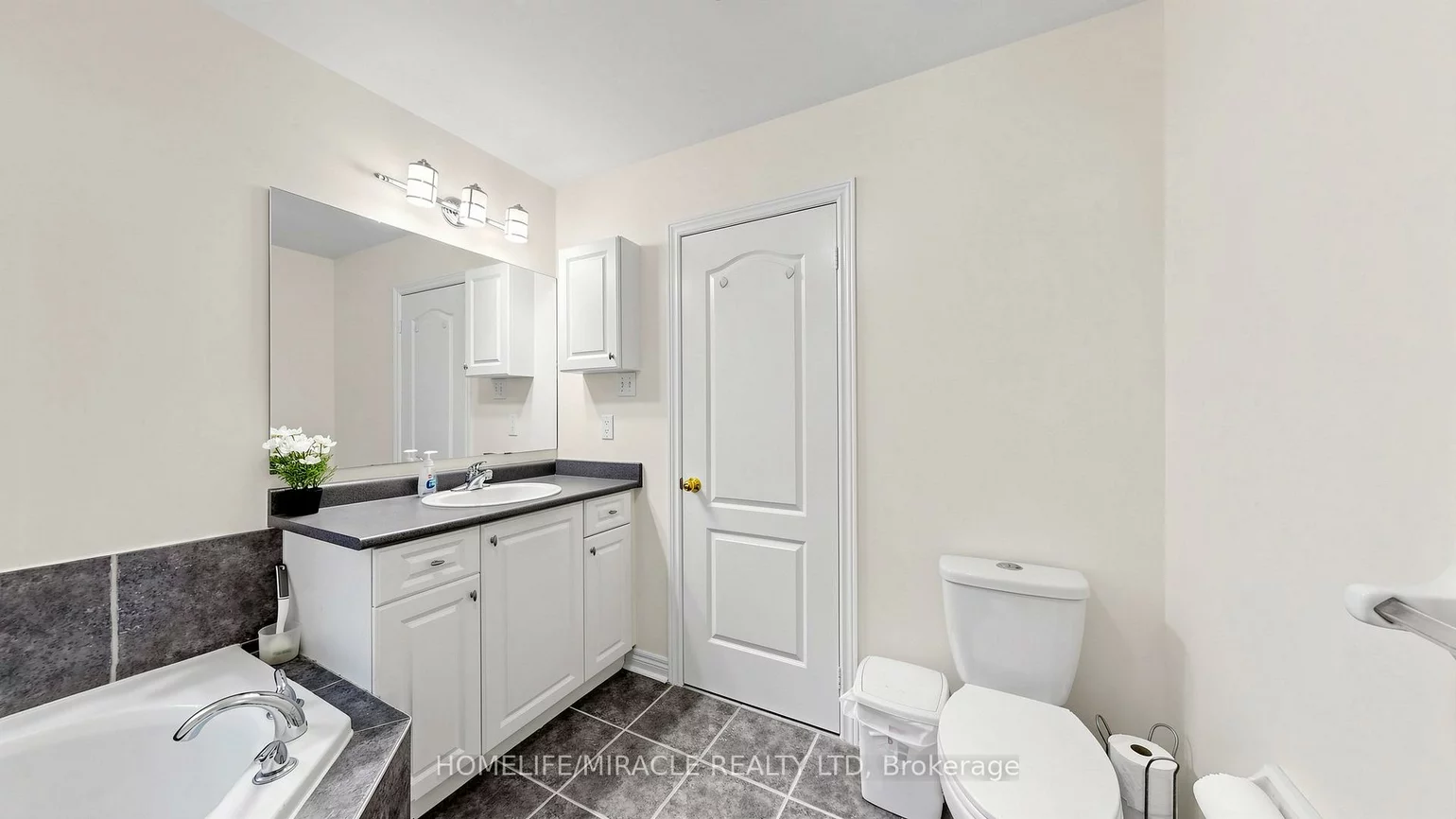 66, Rocky Point, Madoc, Brampton