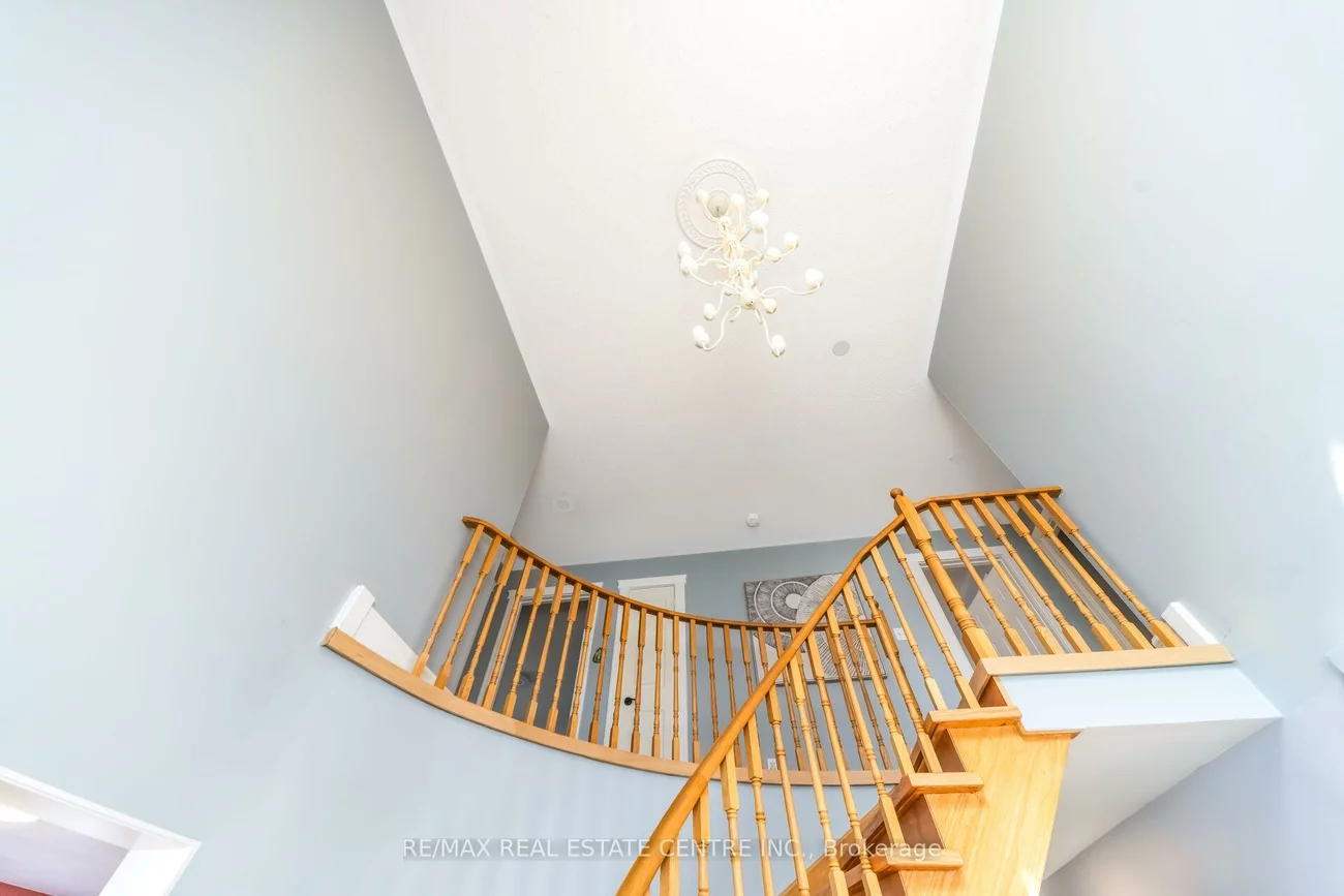51, Pebblestone, Brampton West, Brampton