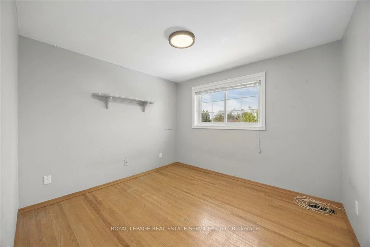 18, Chesterfield, Brampton East, Brampton