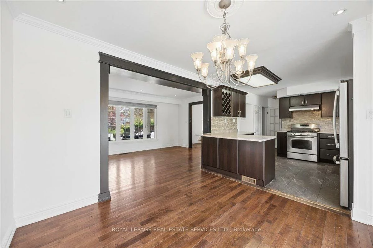 18, Chesterfield, Brampton East, Brampton