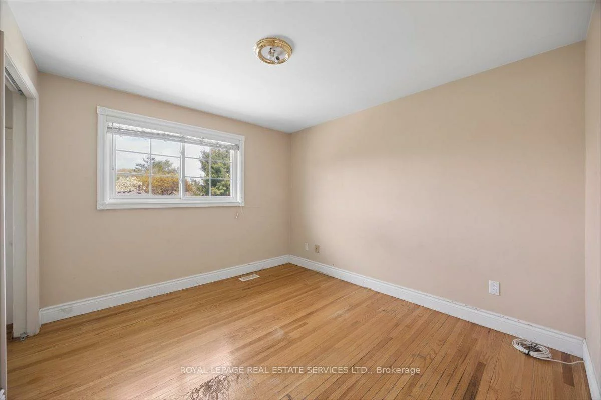 18, Chesterfield, Brampton East, Brampton