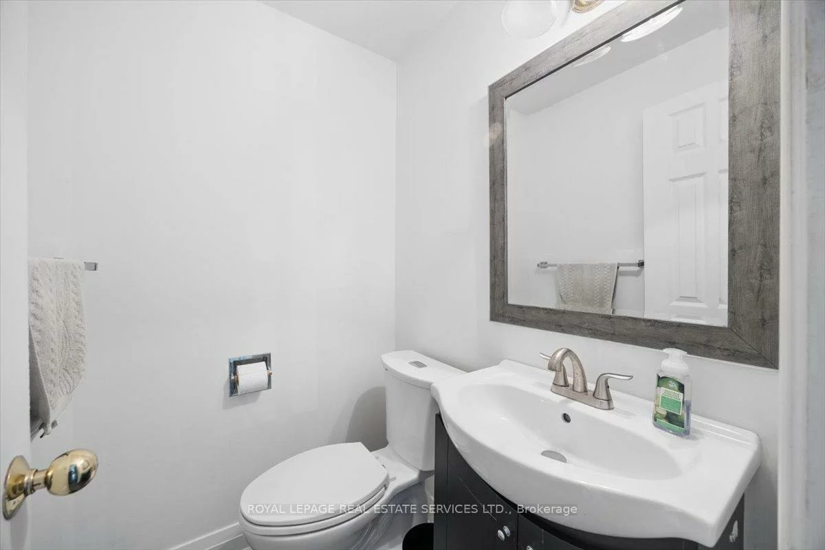 18, Chesterfield, Brampton East, Brampton