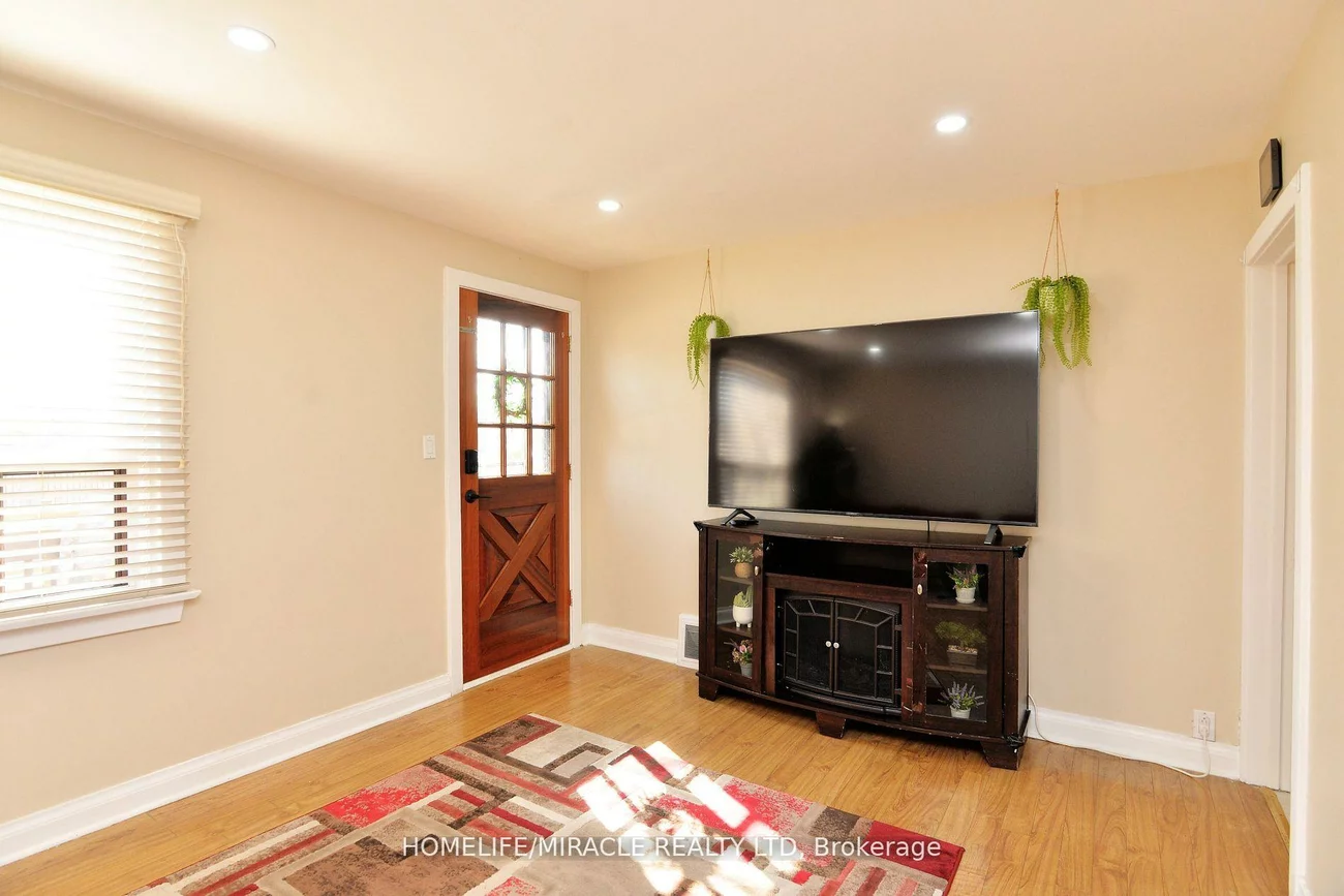 7, Sophia, Brampton North, Brampton