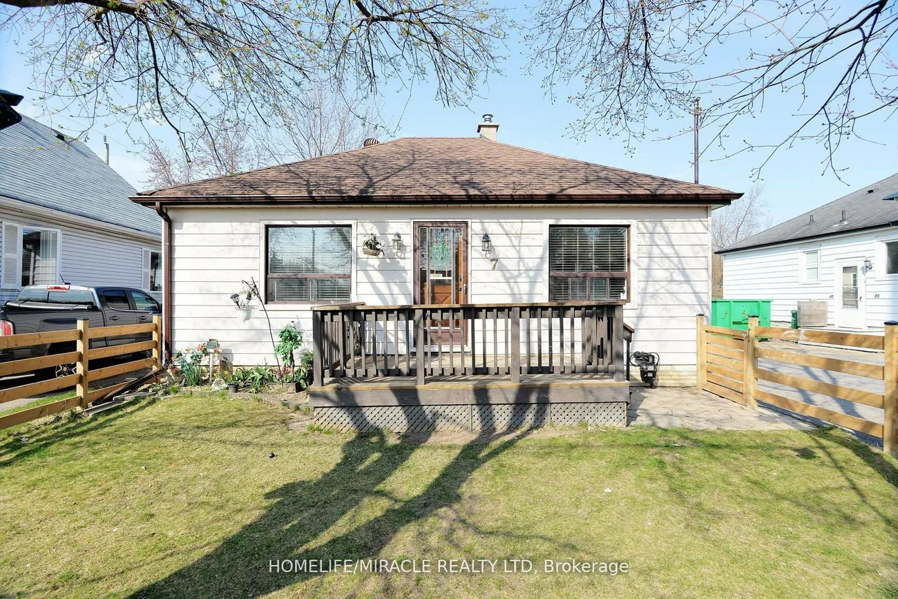 7, Sophia, Brampton North, Brampton