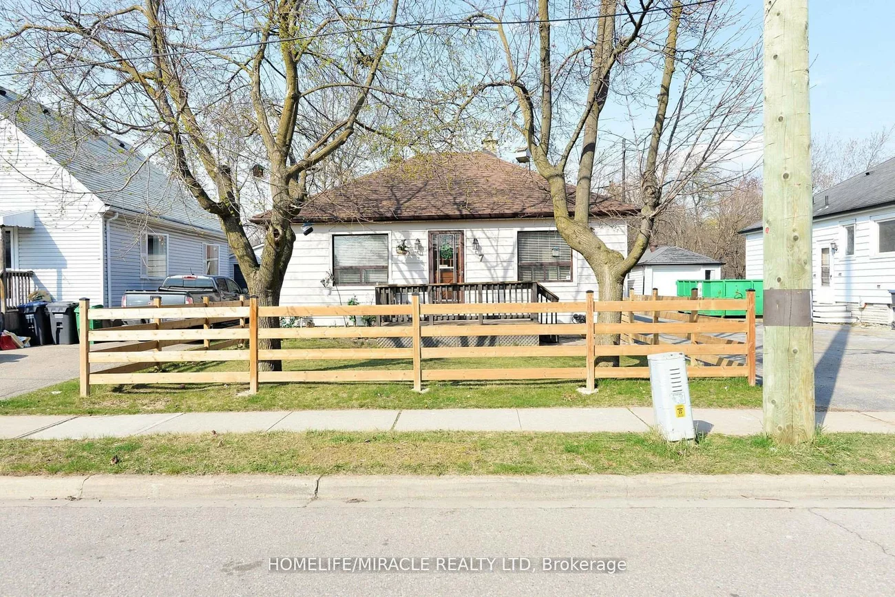 7, Sophia, Brampton North, Brampton