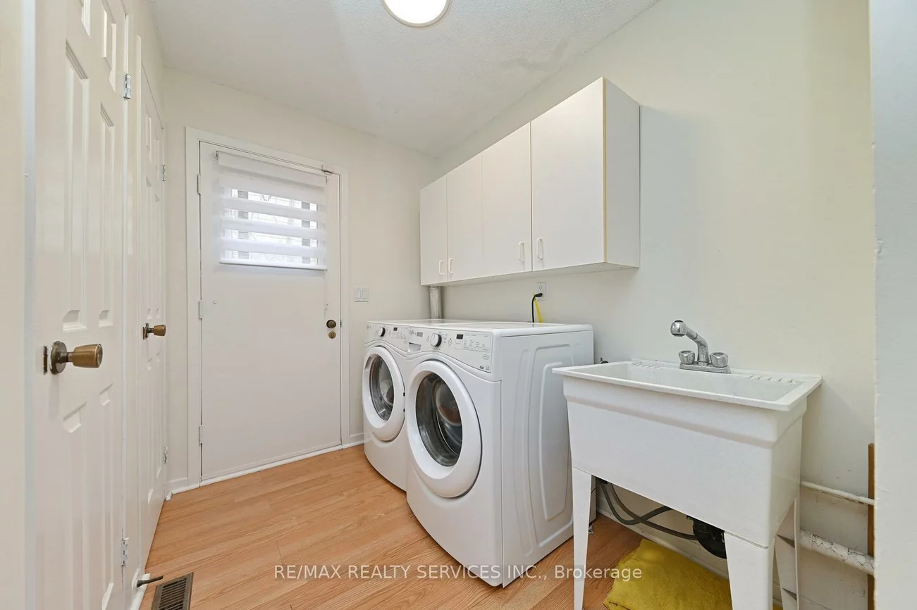 65, Massey, Central Park, Brampton