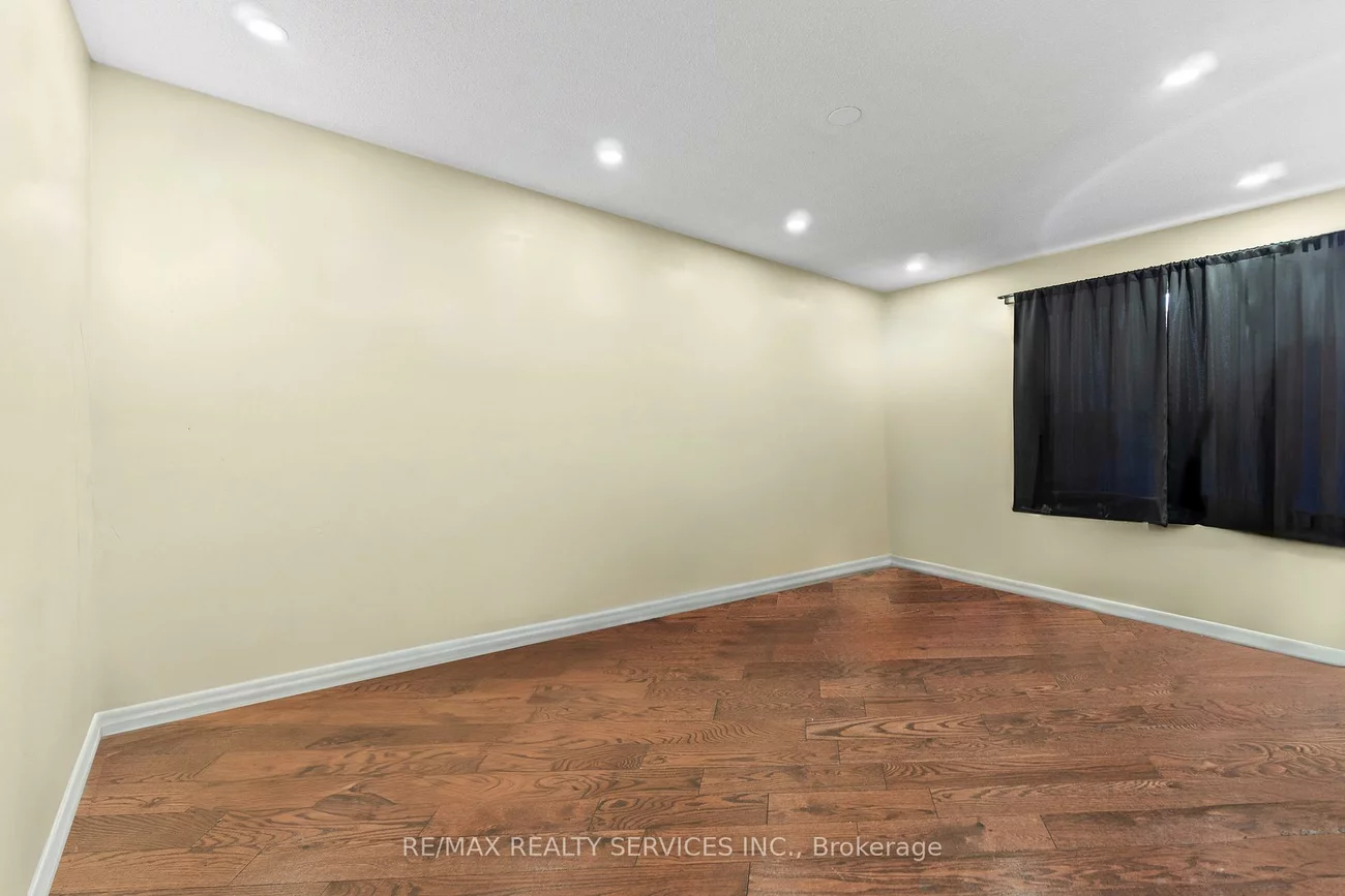 13, Linkdale, Brampton North, Brampton