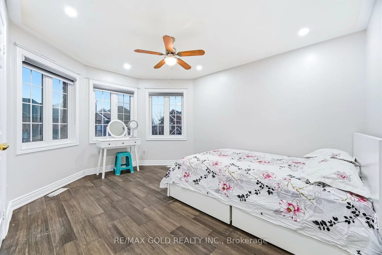 29, Laurentide, Vales of Castlemore North, Brampton