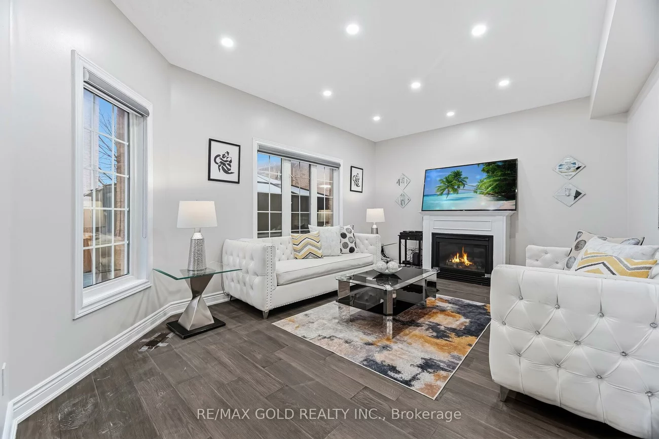 29, Laurentide, Vales of Castlemore North, Brampton