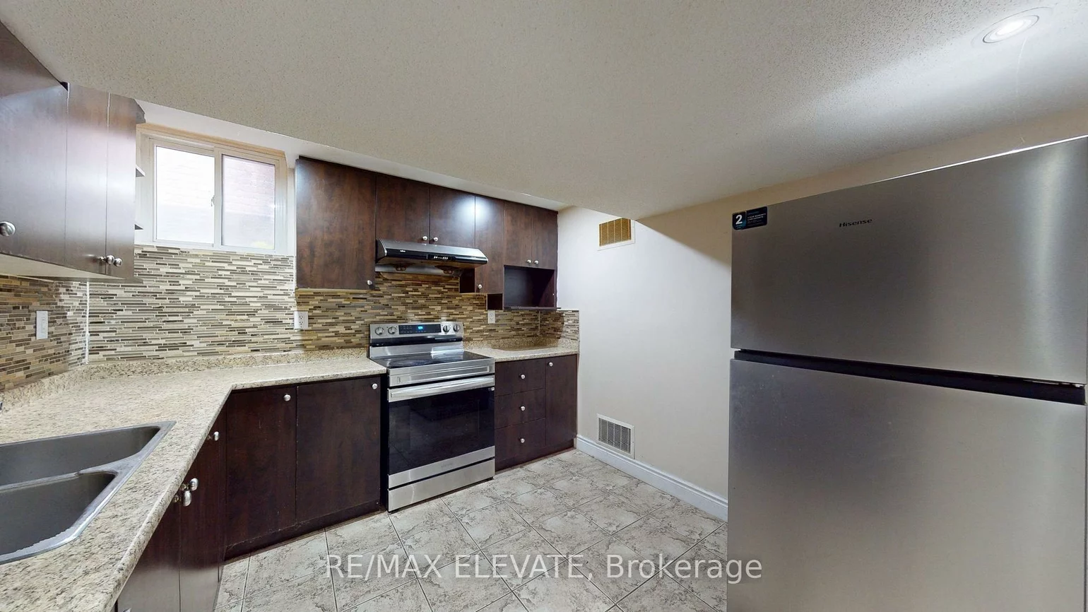 45, Castle Oaks, Bram East, Brampton