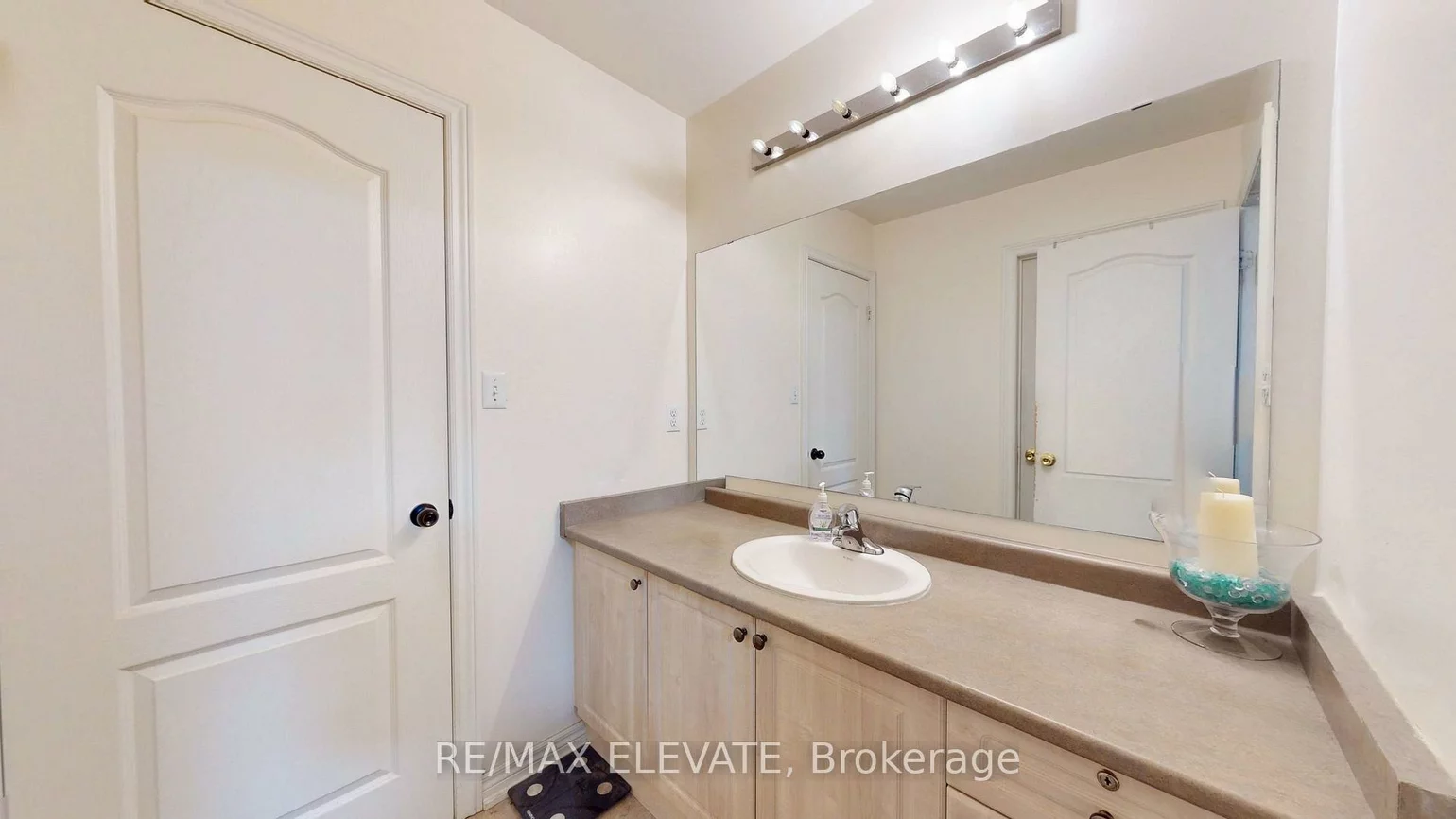 45, Castle Oaks, Bram East, Brampton