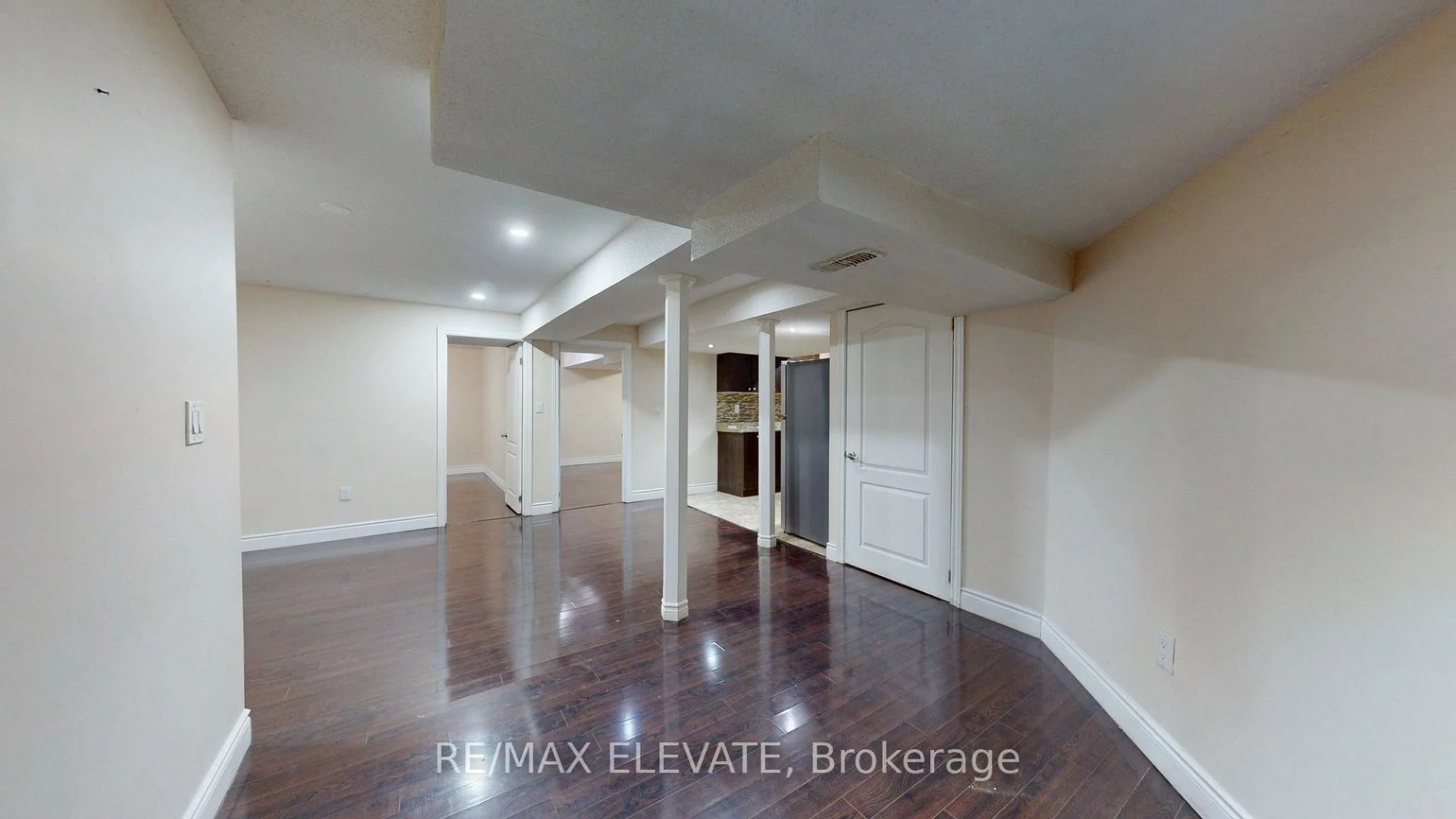 45, Castle Oaks, Bram East, Brampton