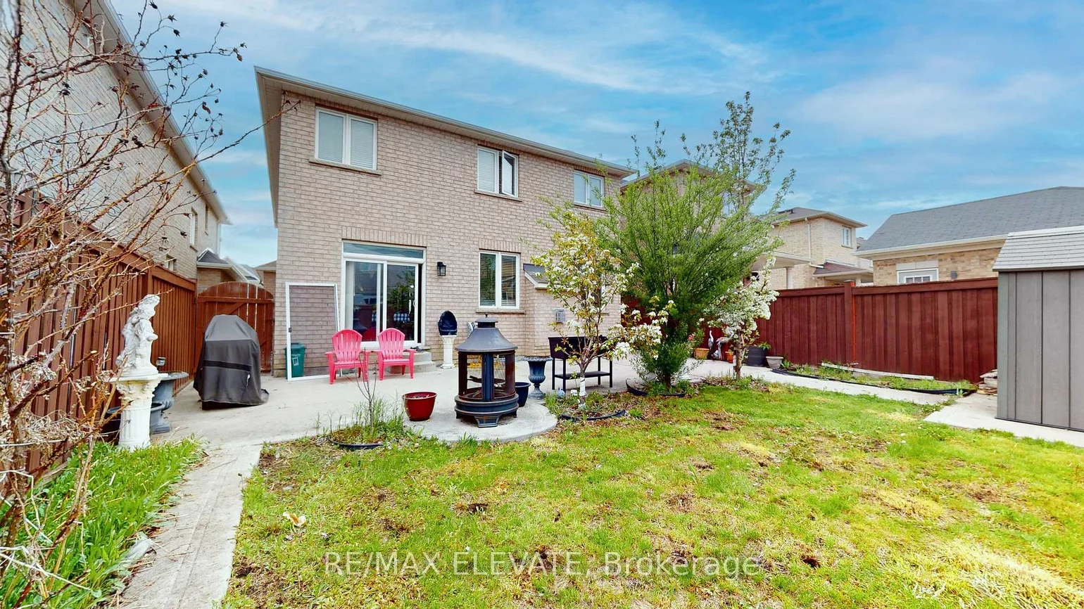 45, Castle Oaks, Bram East, Brampton