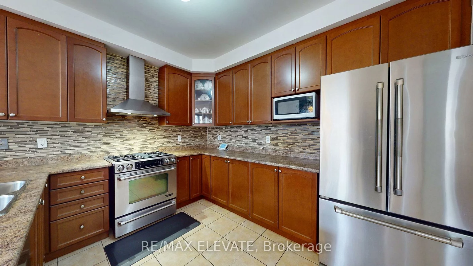 45, Castle Oaks, Bram East, Brampton