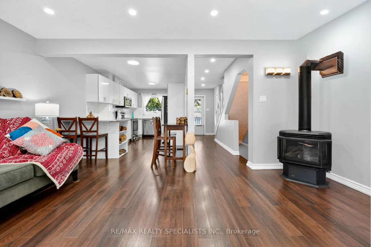 13, Hernon, Central Park, Brampton