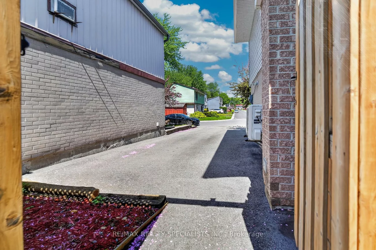 13, Hernon, Central Park, Brampton