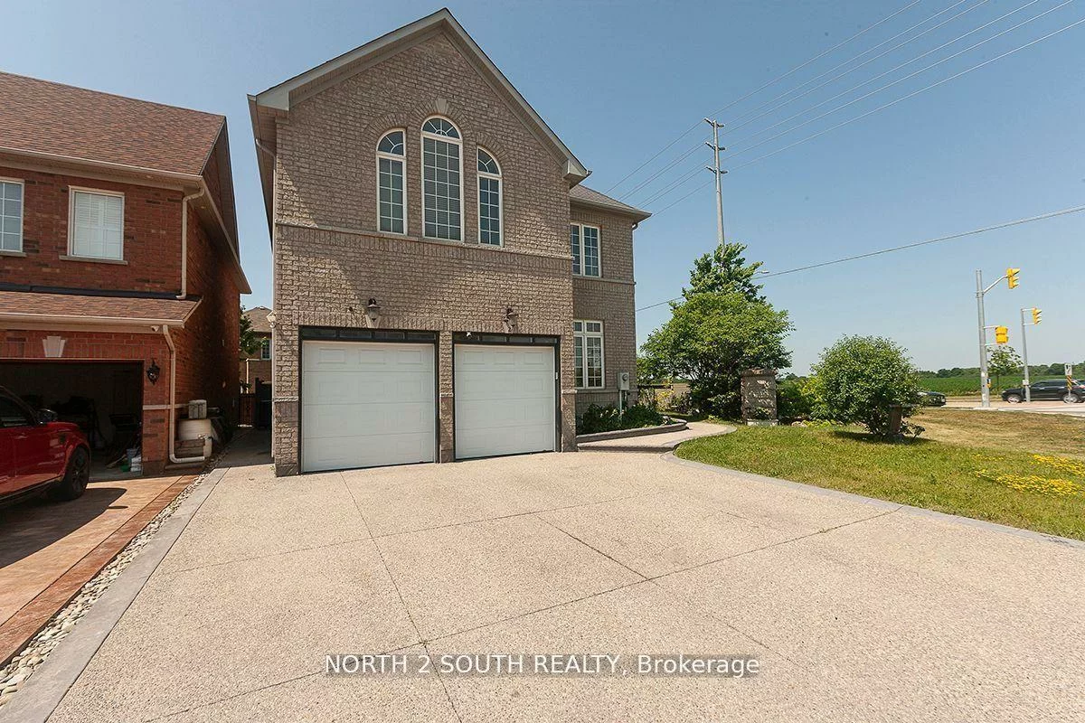 2, Yellow Avens, Sandringham-Wellington, Brampton