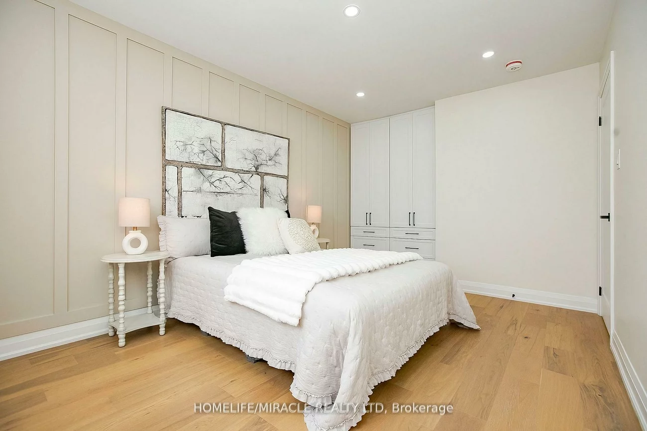 52, Foxacre, Madoc, Brampton