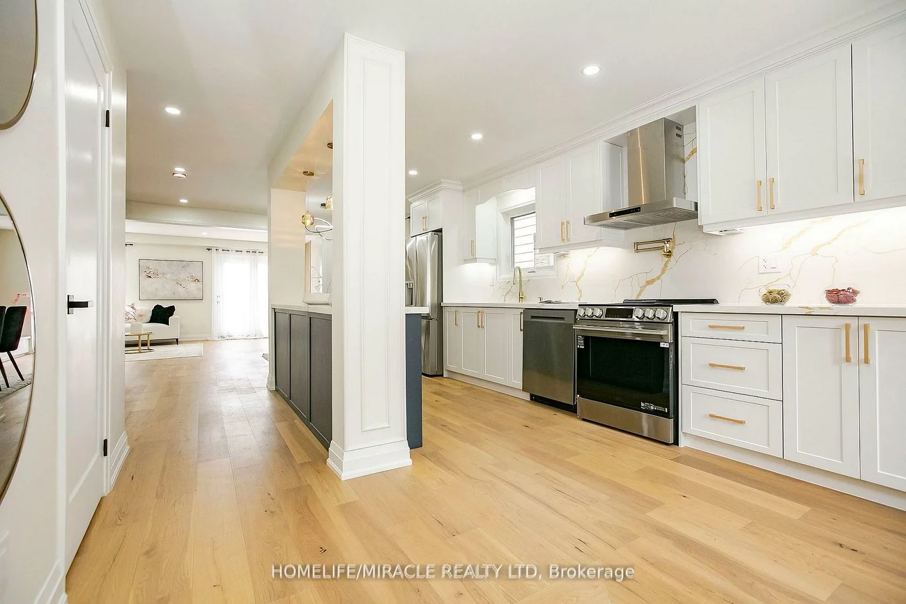 52, Foxacre, Madoc, Brampton