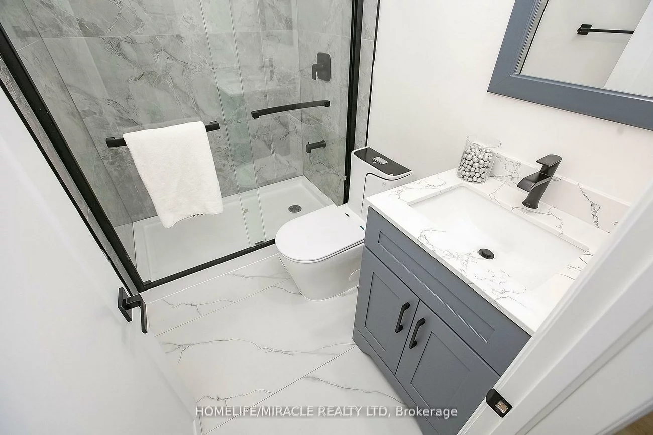 52, Foxacre, Madoc, Brampton