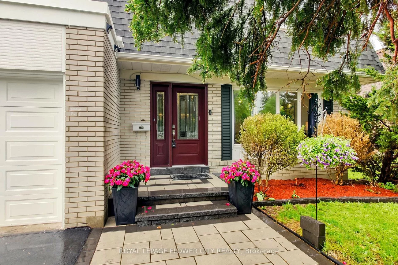 206, Mcmurchy, Brampton South, Brampton