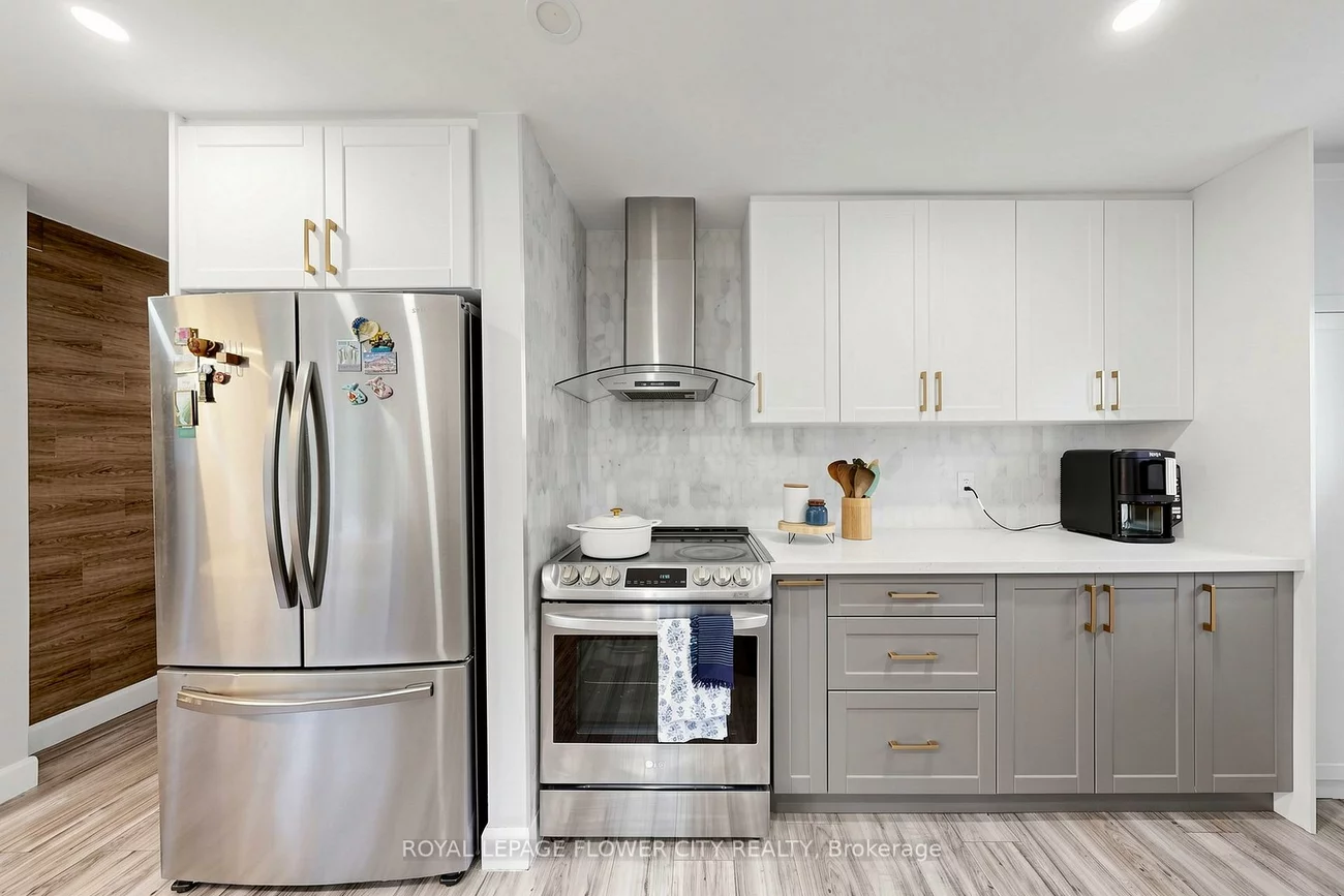 206, Mcmurchy, Brampton South, Brampton