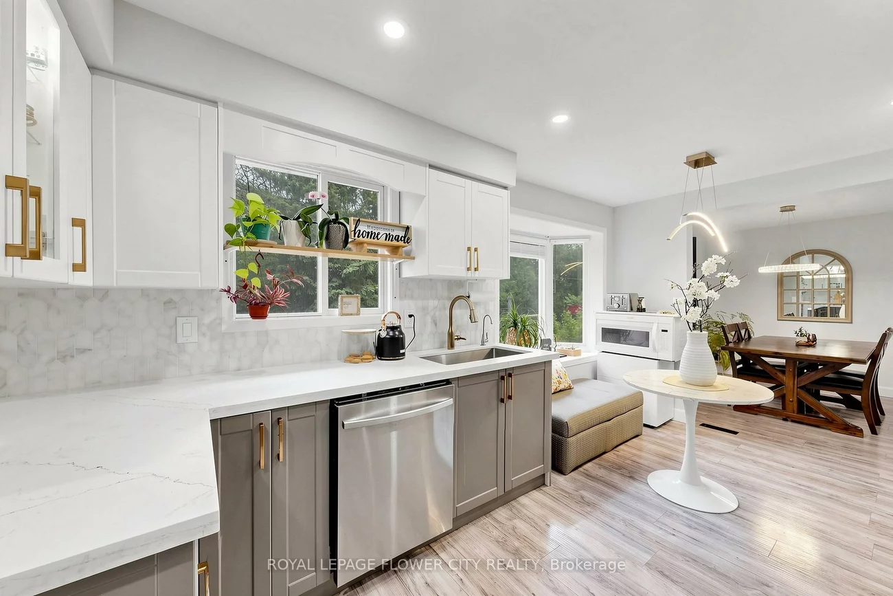 206, Mcmurchy, Brampton South, Brampton