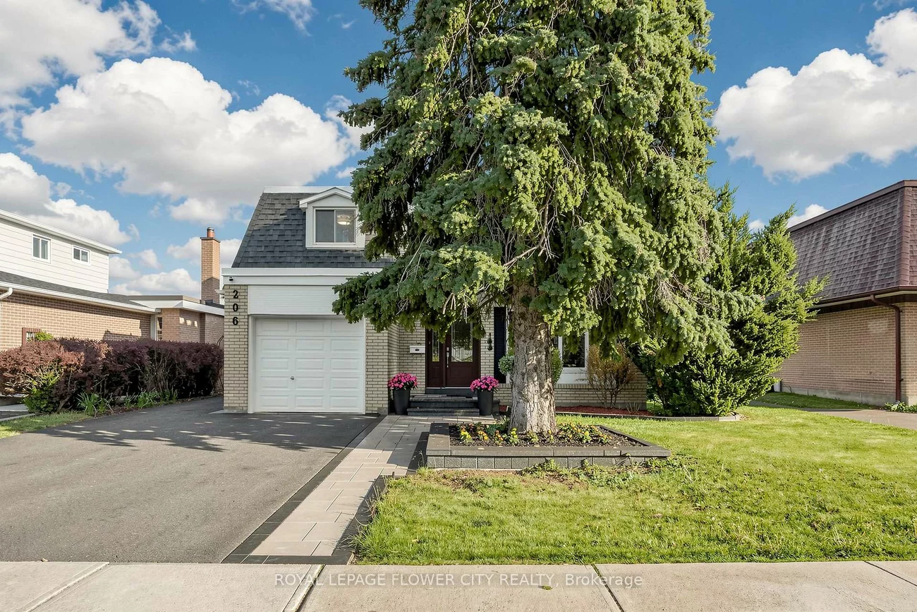 206, Mcmurchy, Brampton South, Brampton