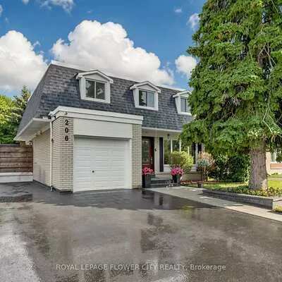 206, Mcmurchy, Brampton South, Brampton