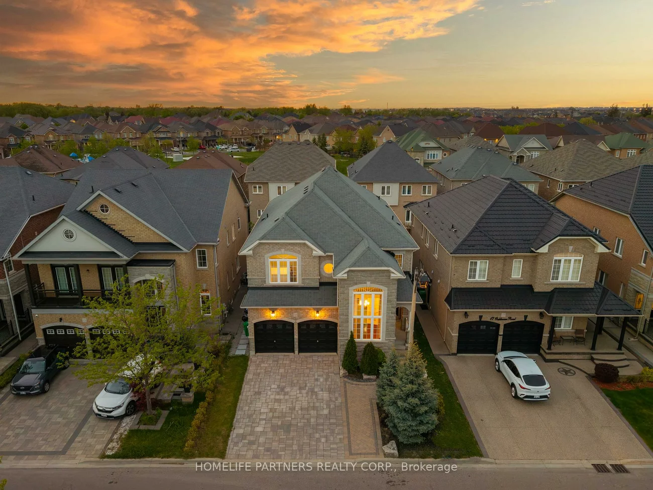 15, Oakhaven, Bram East, Brampton