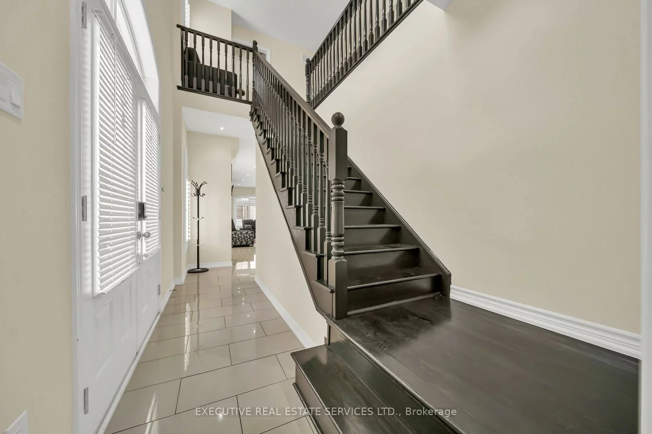 13, Masken, Northwest Brampton, Brampton