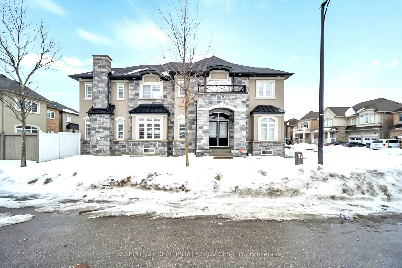 13, Masken, Northwest Brampton, Brampton