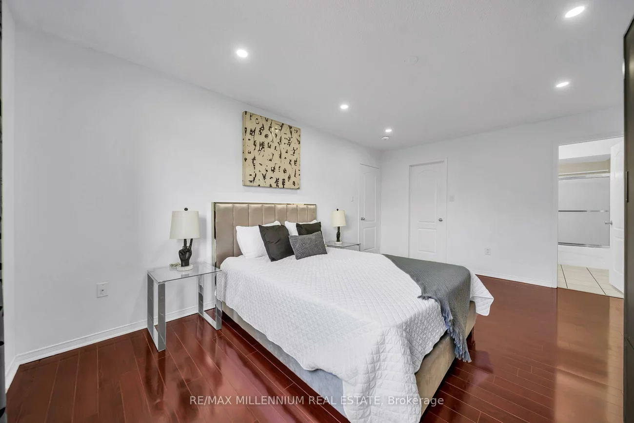 36, Allangrove, Fletcher's Meadow, Brampton