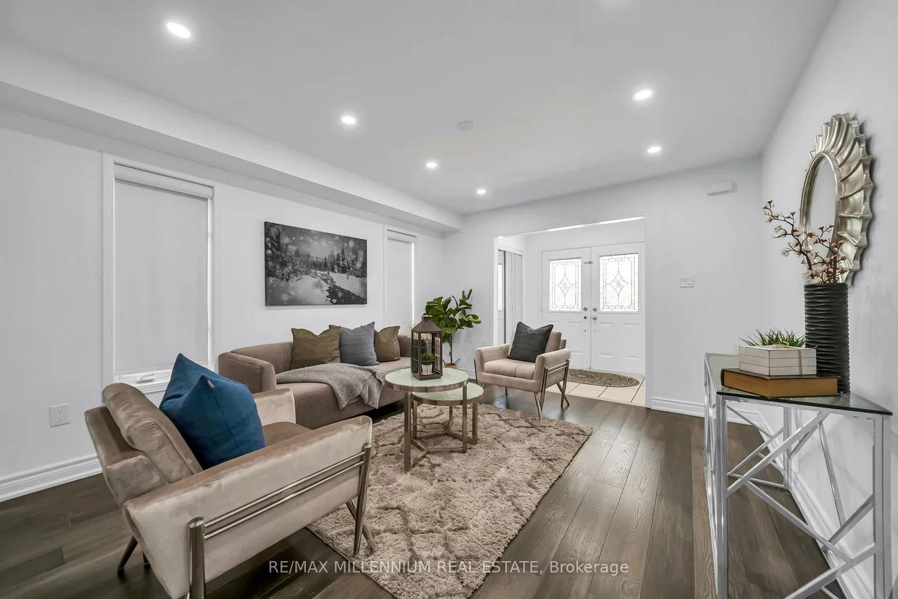 36, Allangrove, Fletcher's Meadow, Brampton