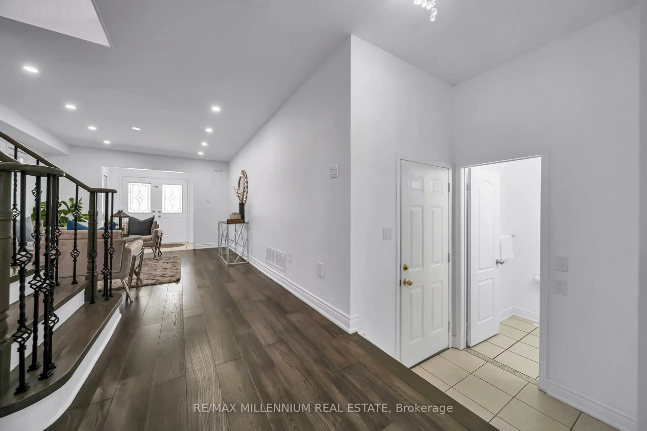 36, Allangrove, Fletcher's Meadow, Brampton