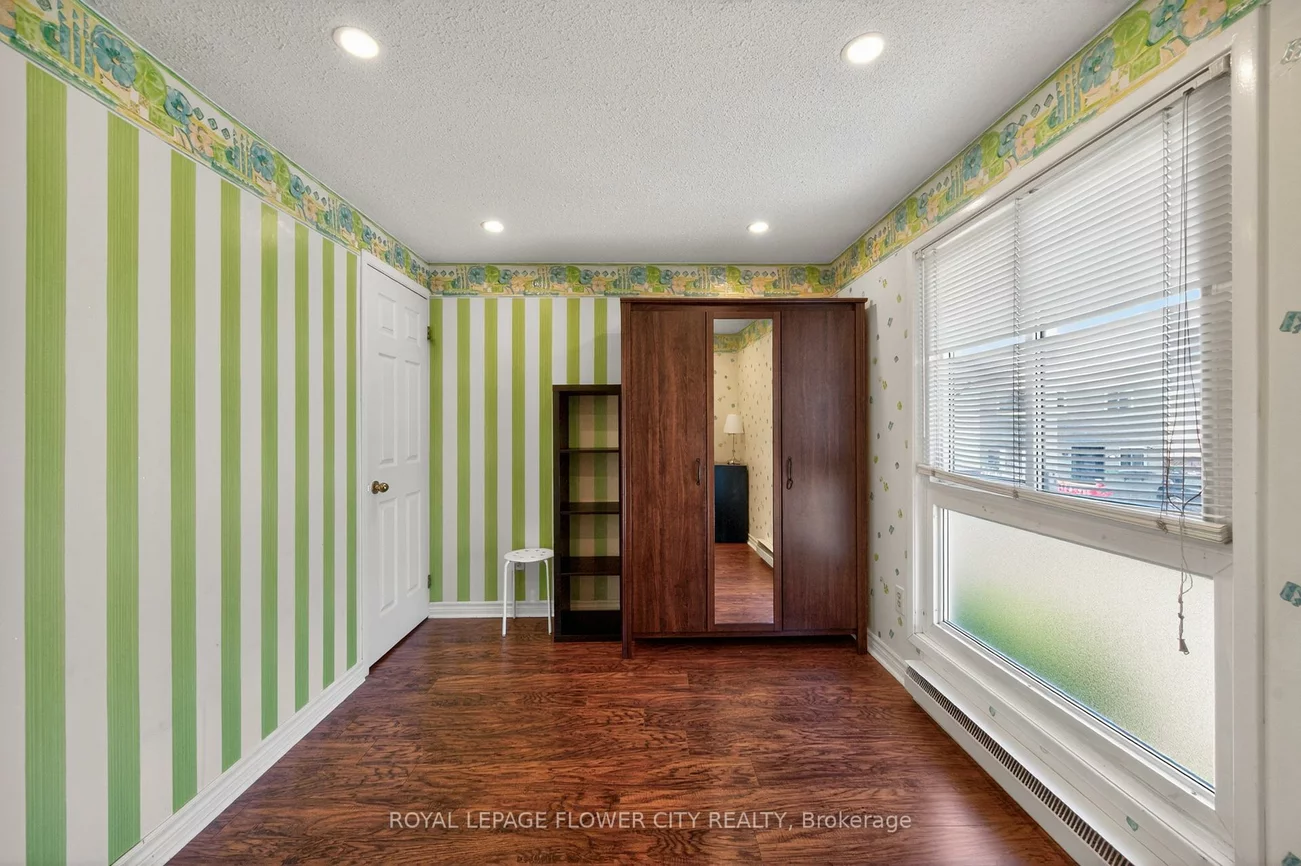 16, Gleneaden, Northgate, Brampton