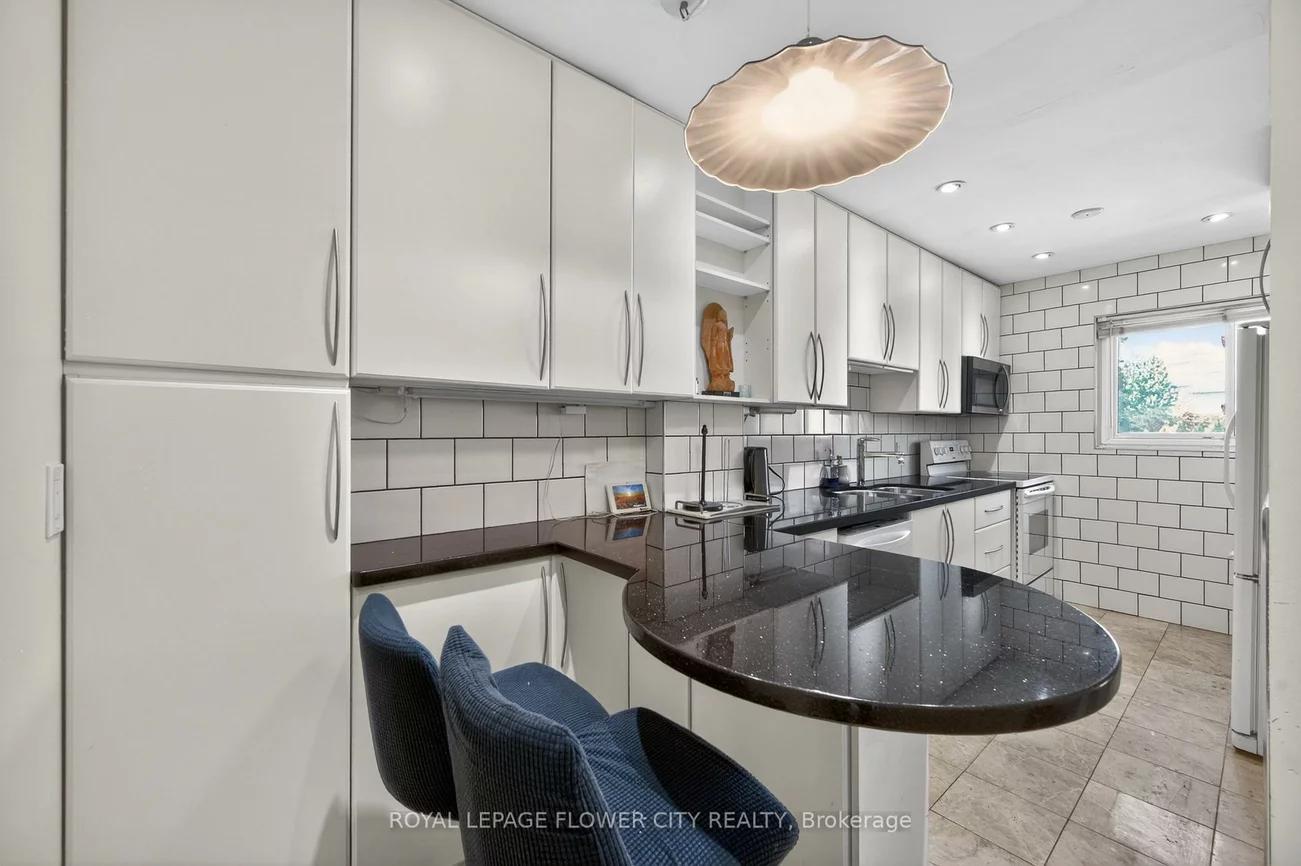 16, Gleneaden, Northgate, Brampton