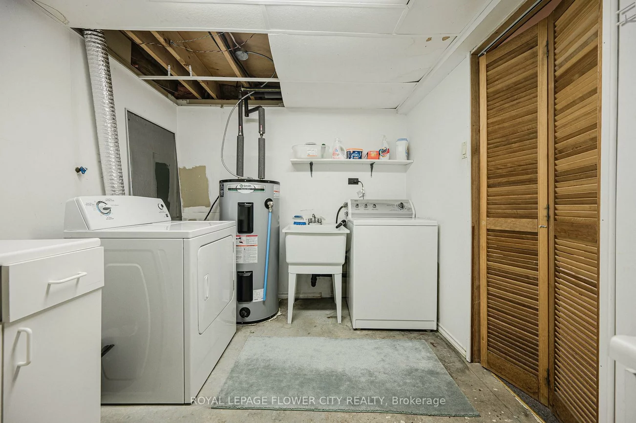 16, Gleneaden, Northgate, Brampton