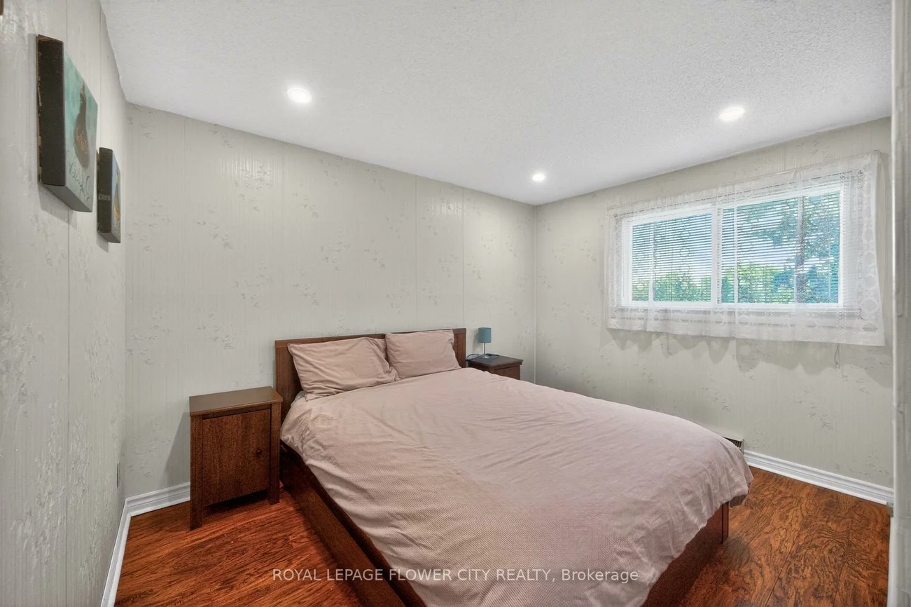 16, Gleneaden, Northgate, Brampton